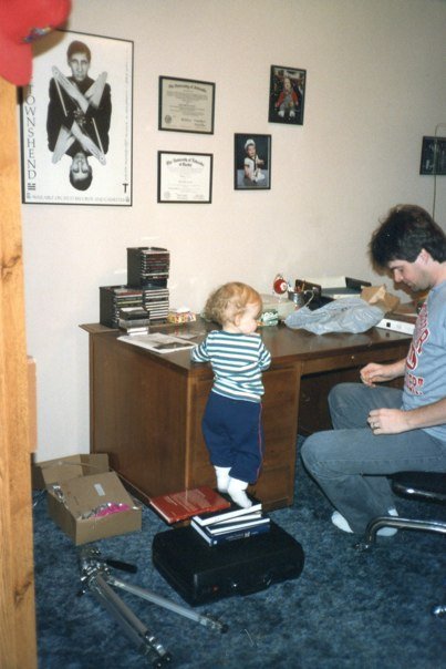 4473_183585295011_2103233_n